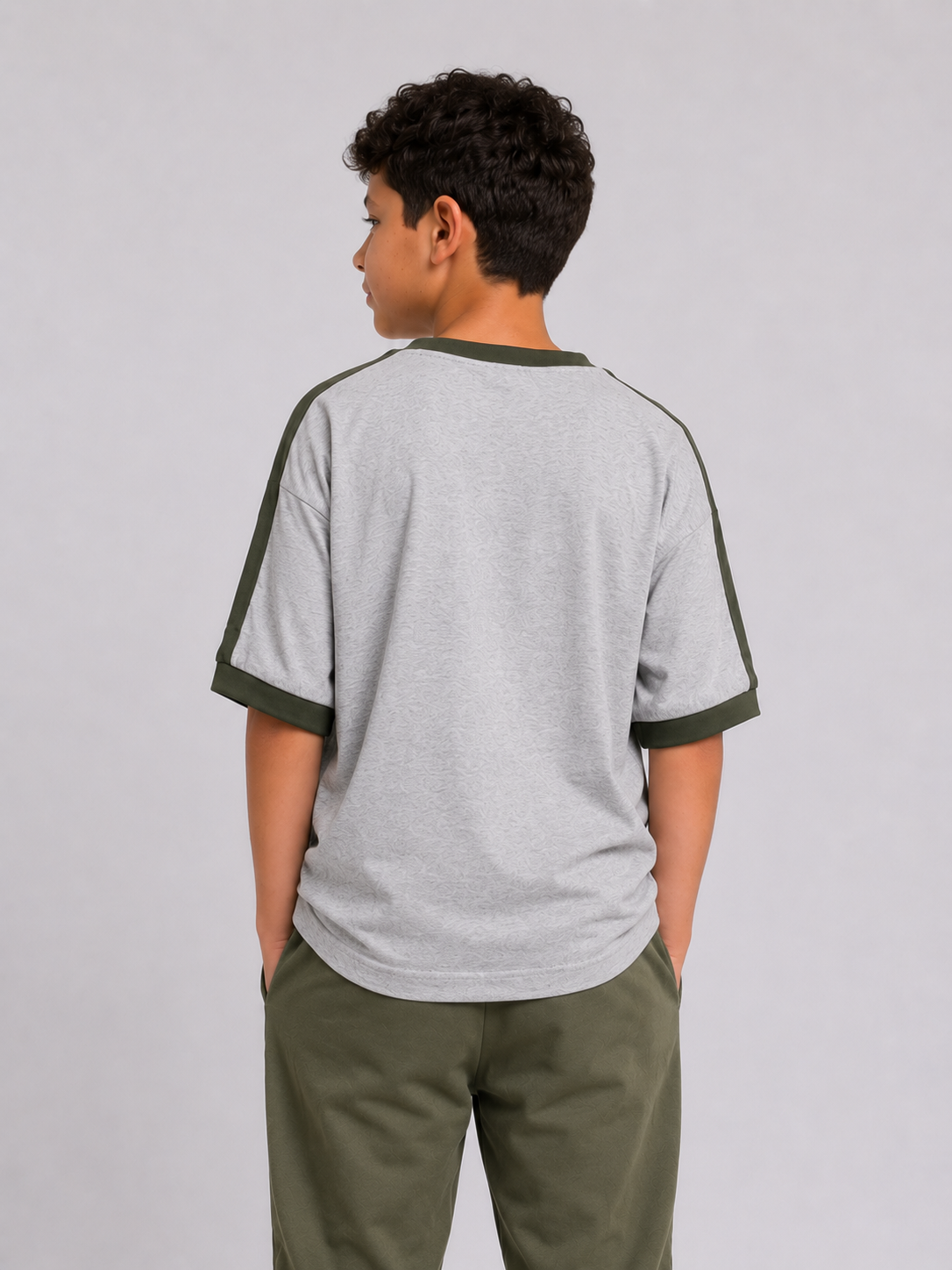 Boxy different mind teshirt