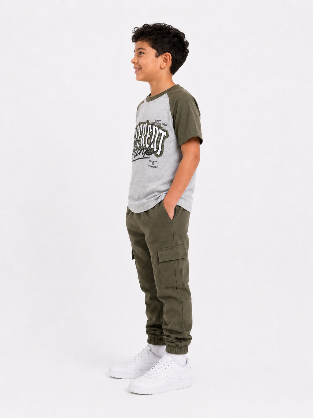 Different mind raglan teshirt
