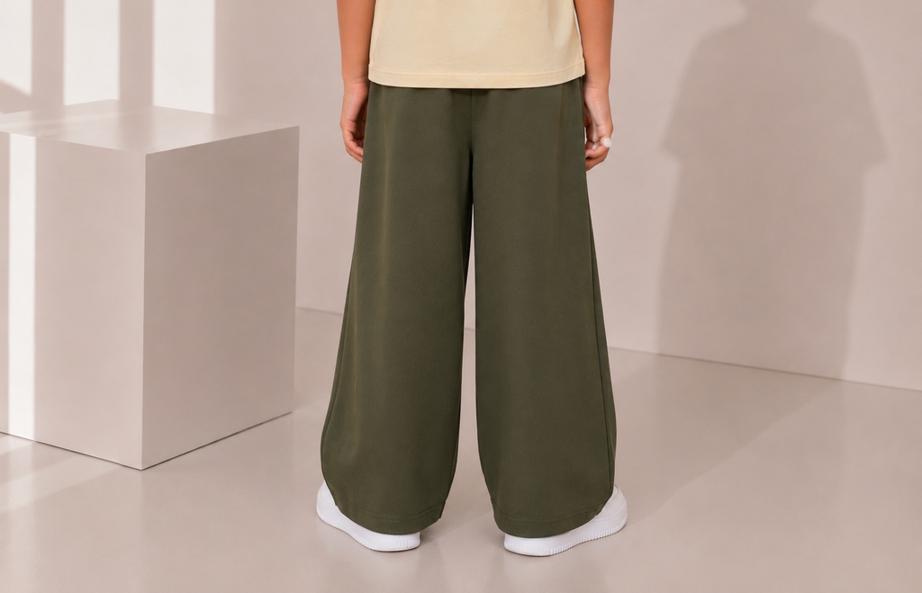 Flared wide leg pant
